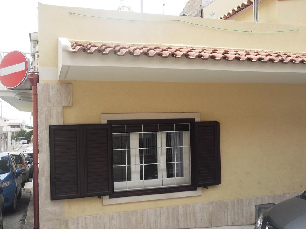 Casa Vacanze Le Rose Marina di Ragusa Exterior foto